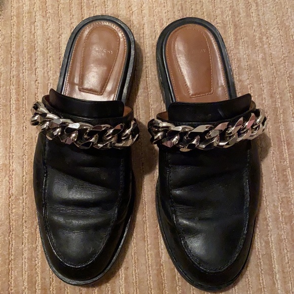 Authentic Givenchy black leather slides - Picture 5 of 5